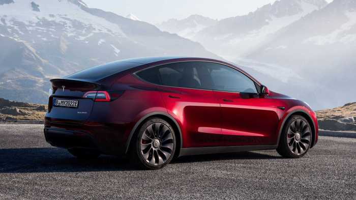 Tesla model Y vs ford mach E